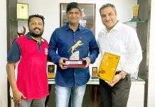 UV Films Guthlee Ladoo received Best director award at 27th Kolkata International Film Festival