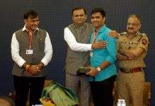 Rahul Narvekar , Vivek Phansalkar, CP attended Tab and Mobiles distribution to Orphans by Shrikant Bhartiya of Tarpan Foundation