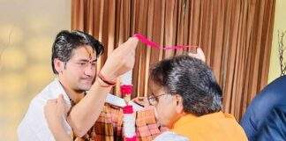 Filmmaker Mukesh Modi got blessing from saints for his film Political War