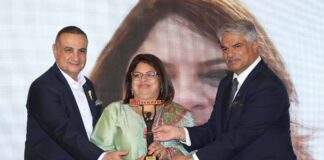 Nitu Joshi of MIAM NGO Receives Best Social Worker Award at Newsmakers Achievers Award