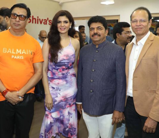 Madhur Bhandarkar & Ihana Dhillon Grace Shivarama Bhandary 25th Salon Launch